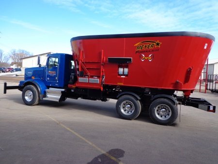 Meyer Manufacturing Twin Screw Large Family / Truck Mount