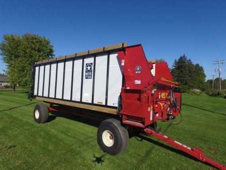 Meyer Manufacturing Meyer Feederbox