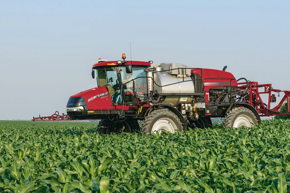 https://assets.cnhindustrial.com/caseih/NAFTA/NAFTAASSETS/Products/Application-Equipment/Patriot-Series-Sprayers/Patriot-4440/Patriot_4440_Sprayer_BMS-0060_07-13_mr.jpg