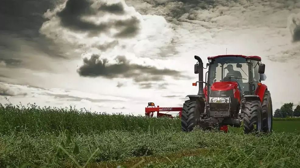 Case IH Landscape Rakes