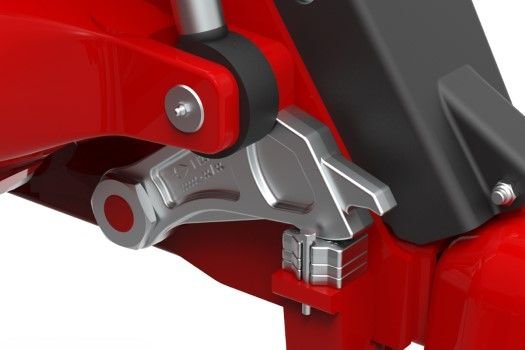 Grégoire Besson Rover 70