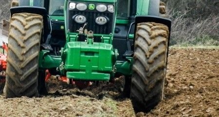 Grégoire Besson Rover 70