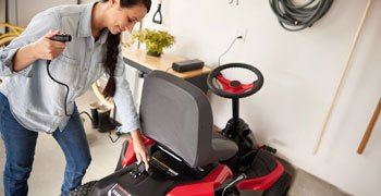 Troy Bilt TB30E XP Battery Powered Compact Riding Mower 33AA27JDB66