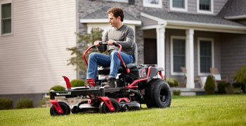 Troy Bilt Mustang™ Z42E XP Battery Powered Zero Turn Mower 34ABB2CSB66