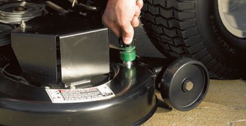 Troy Bilt Mustang Z46 Zero Turn Mower 17ARFACTA66