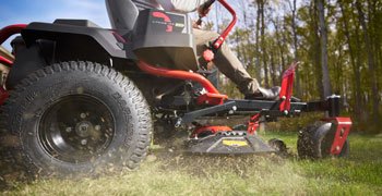 Troy Bilt Mustang™ Z42E XP Battery Powered Zero Turn Mower 34ABB2CSB66