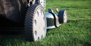 Troy Bilt TB210 Self Propelled Lawn Mower 12A B2MR563