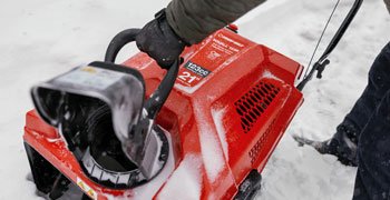 Troy Bilt Squall™ 123R Snow Blower 31A 2M5GB66