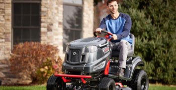 Troy Bilt Super Bronco™ 42E XP Battery Powered Riding Mower 33ABA7KSB66