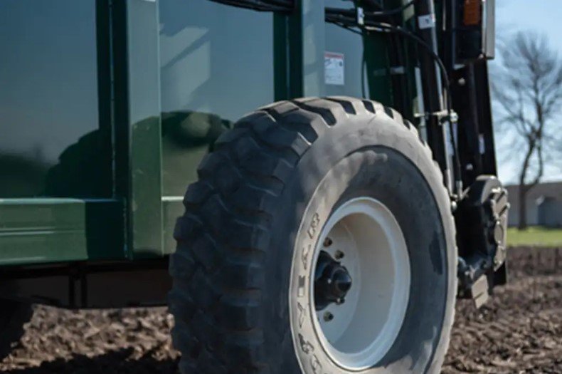 Art's Way X900 MANURE SPREADER