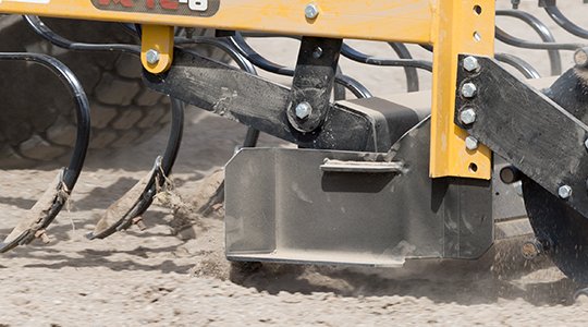 MK Martin Track Curry TC 8