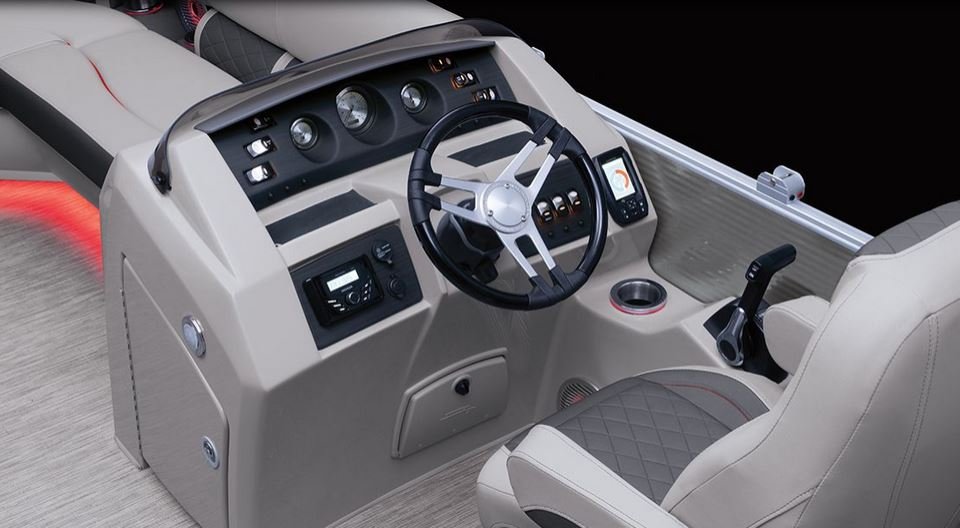 2026 Bennington L Line 22 L Stern Radius Quad Bench