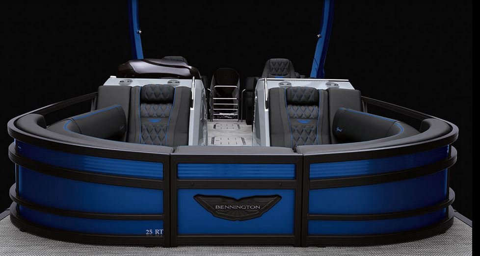 2026 Bennington L Bowrider Line 23 LT FASTBACK QUAD BENCH