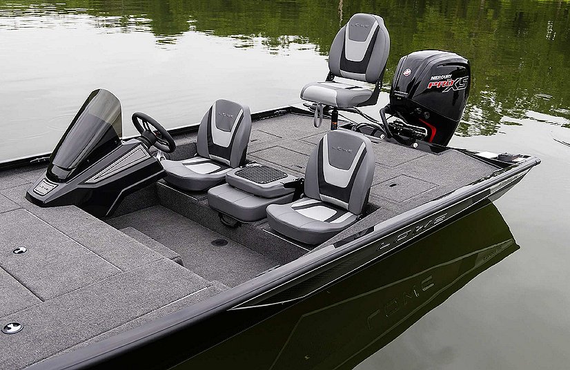 2026 Lowe Boats Stinger 195C Bright White