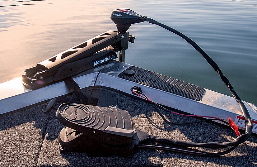 2025 Lowe Boats Skorpion 16 Silver Exterior Gray Carpeted Interior