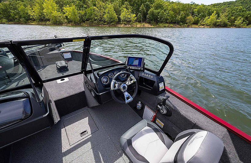 2026 Lowe Boats FM 1675 WT Metallic Silver