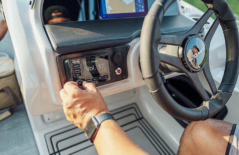 2025 Lowe Boats RS 270 EL Indigo Blue Metallic Exterior Slate w/ Granite Upholstery