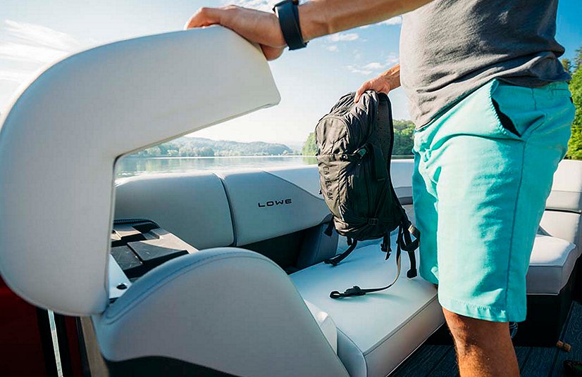 2026 Lowe Boats SS 210 CL Custom Graphic Black Metallic