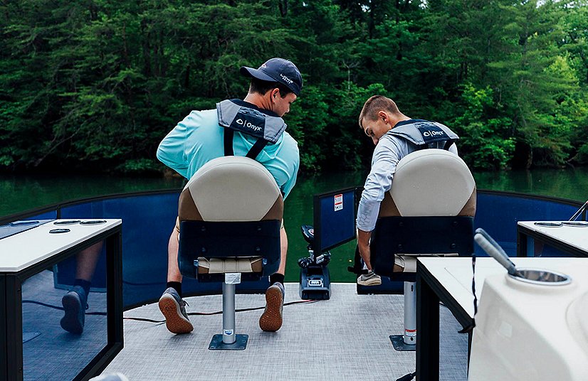 2026 Lowe Boats SF 232 WT Gray Upholstery w/Monochrome Accents