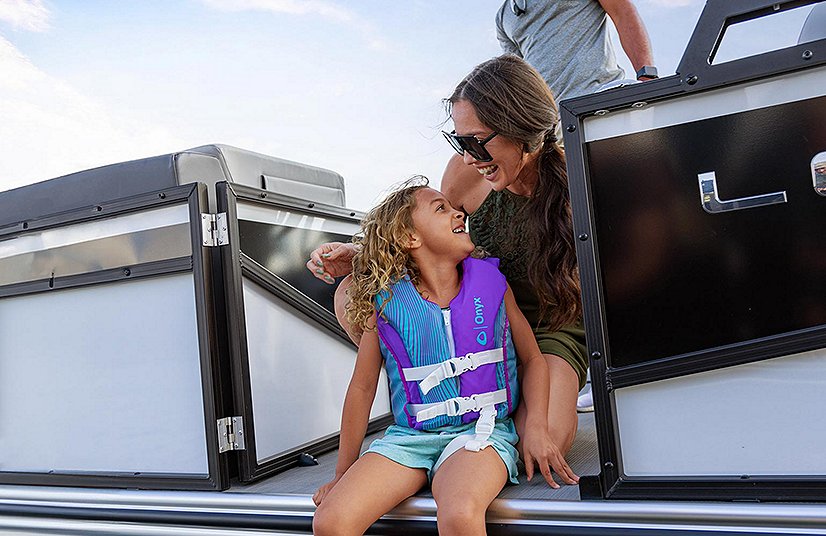 2026 Lowe Boats LS 230 WT Indigo Blue Metallic Fence