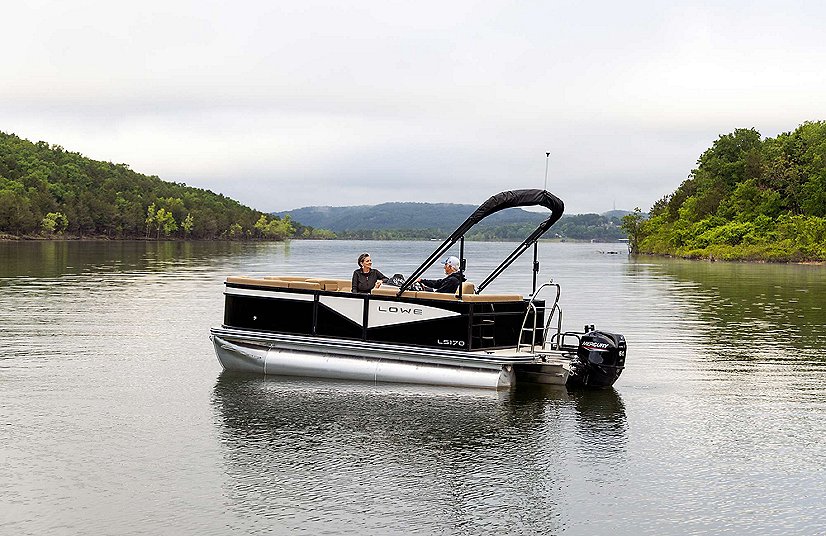 2026 Lowe Boats LS 170 Wineberry Metallic Fence