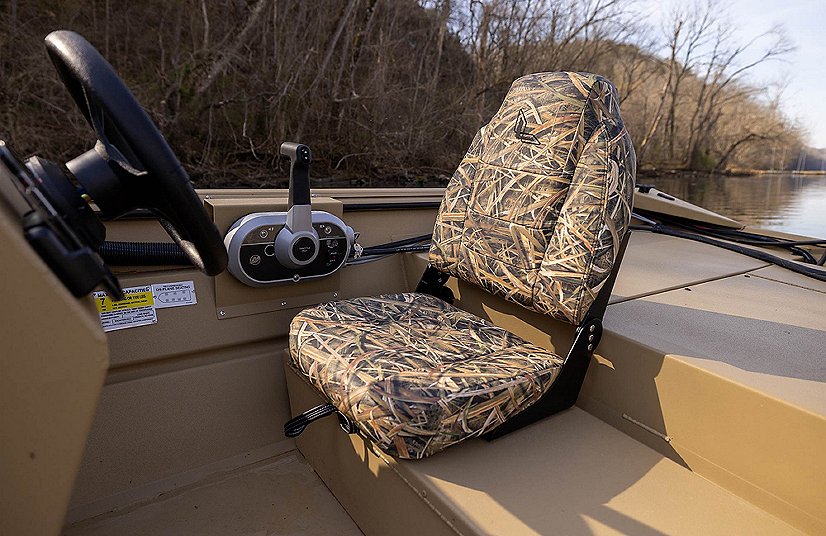 2026 Lowe Boats RX 2070 SC Camouflage Mossy Oak® Bottomland