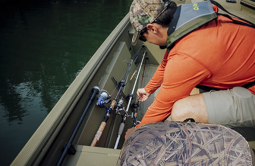 2026 Lowe Boats RX 1860 CC Camouflage Mossy Oak® Break Up