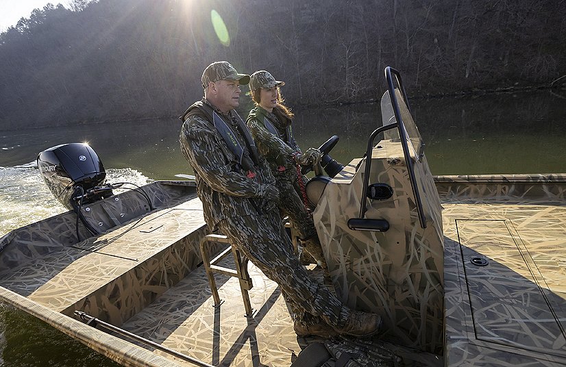 2026 Lowe Boats RX 1760 Pathfinder Camouflage Mossy Oak® Bottomland