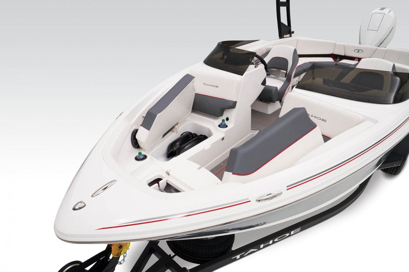 https://www.tahoeboats.com/content/dam/wrmg/tahoe/2023/sport-boats/210-s-limited/features/23_TA_210S-LIMITED_FA003.jpg/jcr:content/renditions/cq5dam.web.1400.1400.jpeg