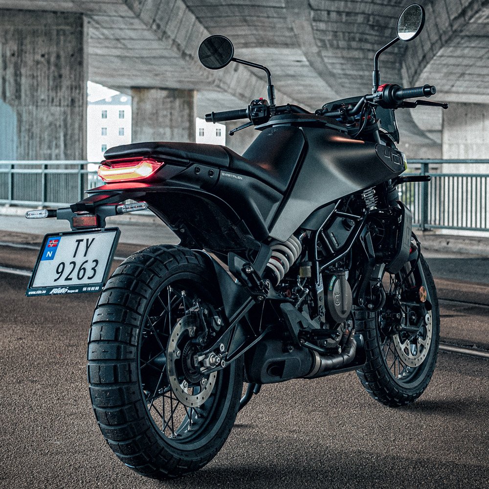 2024 Husqvarna Svartpilen 401