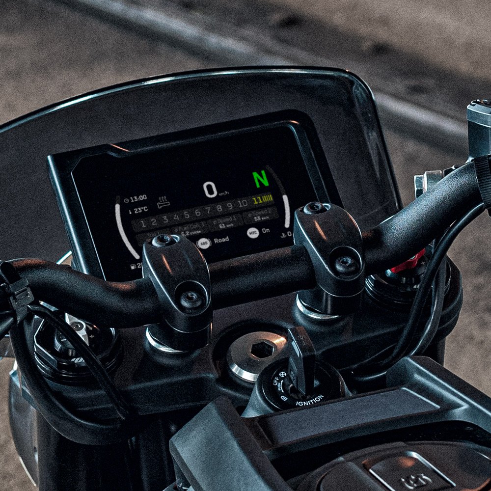 2024 Husqvarna Svartpilen 401