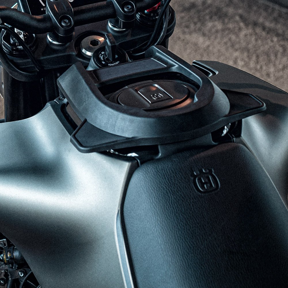 2024 Husqvarna Svartpilen 401