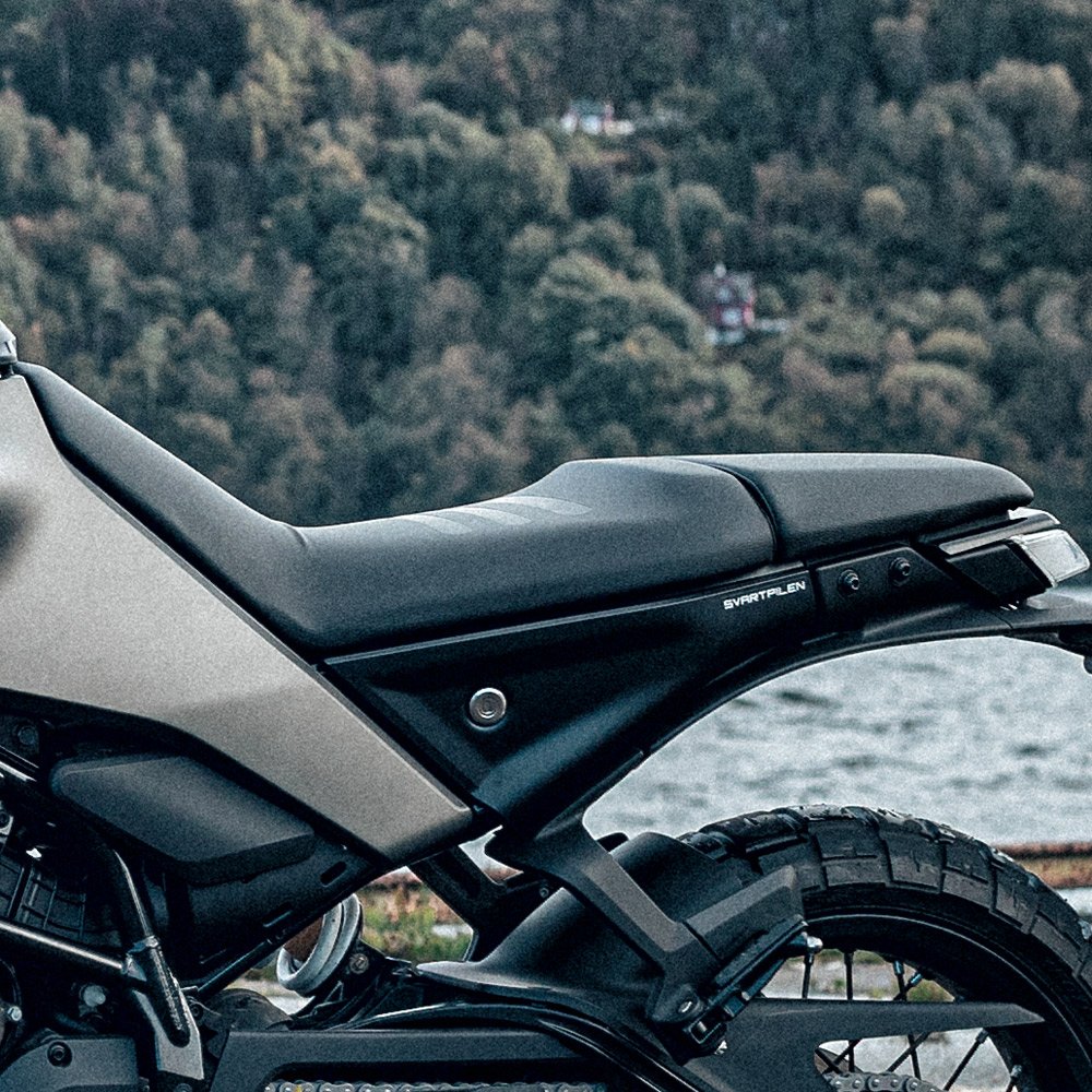 2024 Husqvarna Svartpilen 401