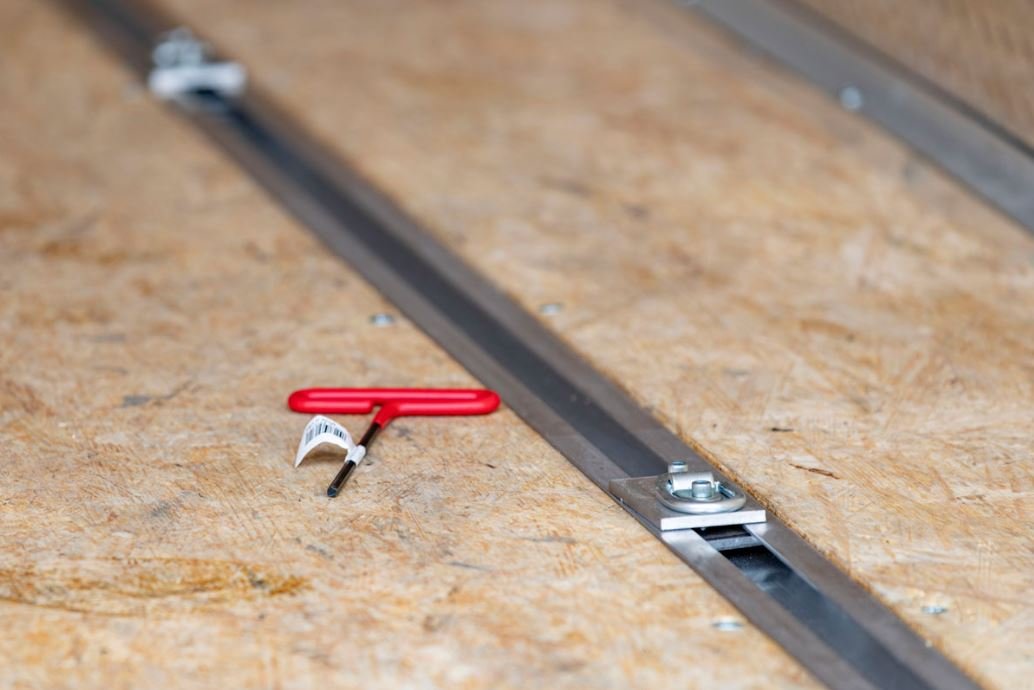 E Z Hauler ENCLOSED 8.5x16 WIDE UTV TRAILERS