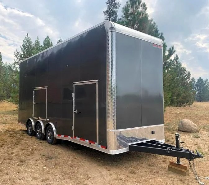 Discovery Stacker Steel In Metallic Charcoal