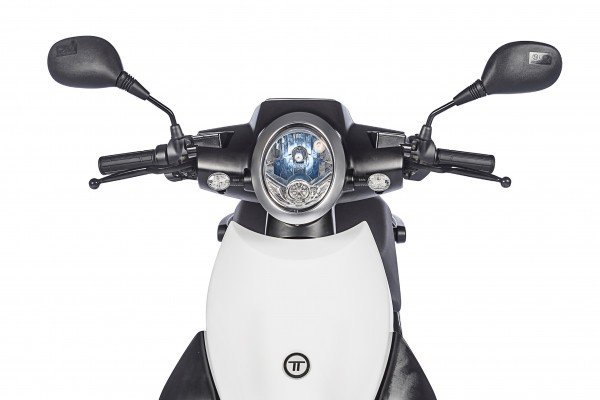 Muvi EXECUTIVE L3e White