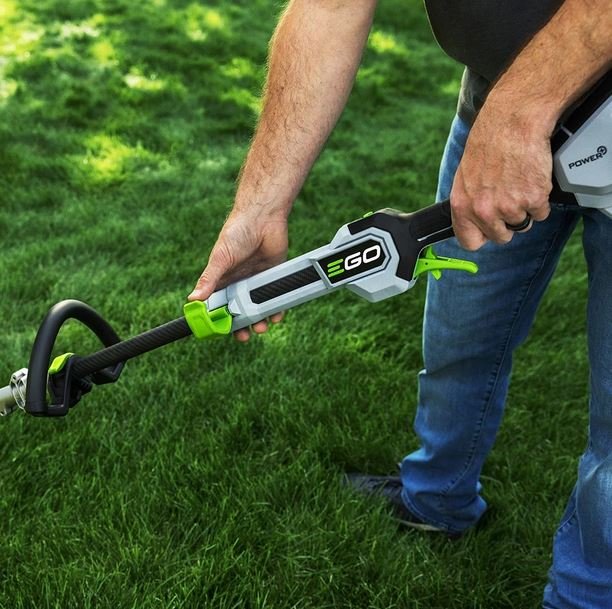 EGO POWER+ 16 POWERLOAD™ String Trimmer with Telescopic Carbon Fiber Shaft ST1611T
