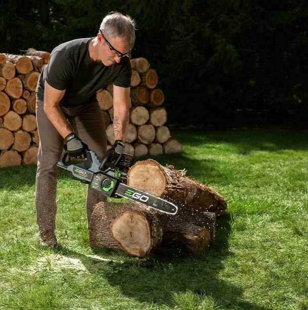 EGO POWER+ 16 Chain Saw (40cc) CS1613