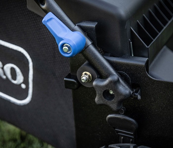 Toro 21” (53 cm) Personal Pace® SMARTSTOW® Super Recycler® Mower (21565)