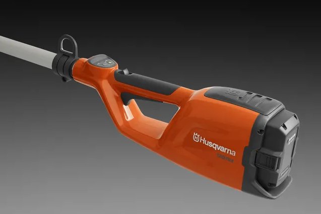 Husqvarna 120iTK4 P with battery and charger