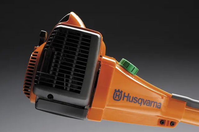 https://www-static-nw.husqvarna.com/-/images/aprimo/husqvarna/forestry-clearing-saws/photos/feature/h225-0055b.webp?v=ba3503b09be311b7&format=WEBP_LANDSCAPE_COVER_LG