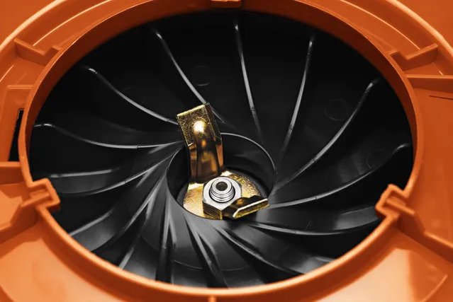 Husqvarna 125BVx Leaf Blower