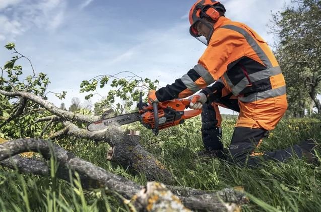 Husqvarna T540 XP® Mark III Chainsaw 16