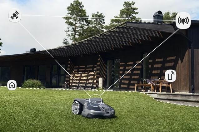 AM450XH EPOS AUTOMOWER WITH REF STATION