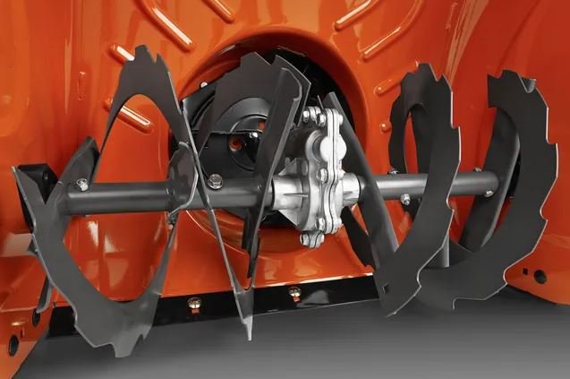 HUSQVARNA ST124 SNOWTHROWER