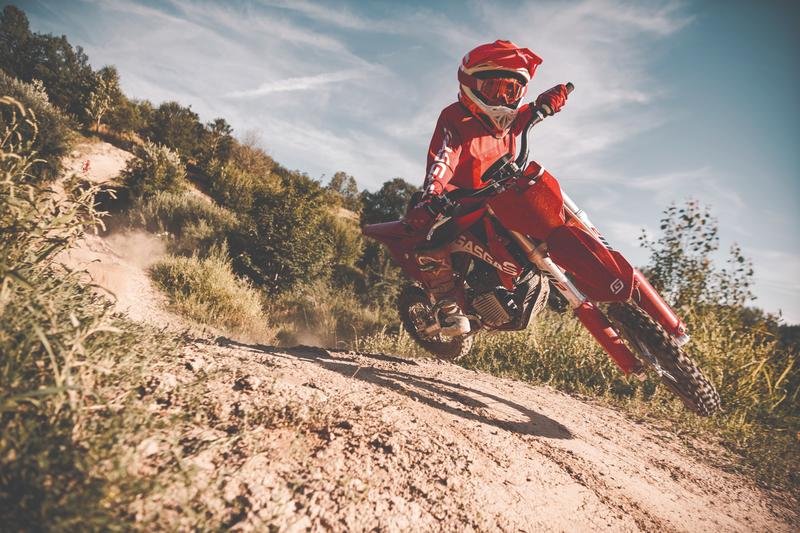 2022 GasGas MC E 5 Review