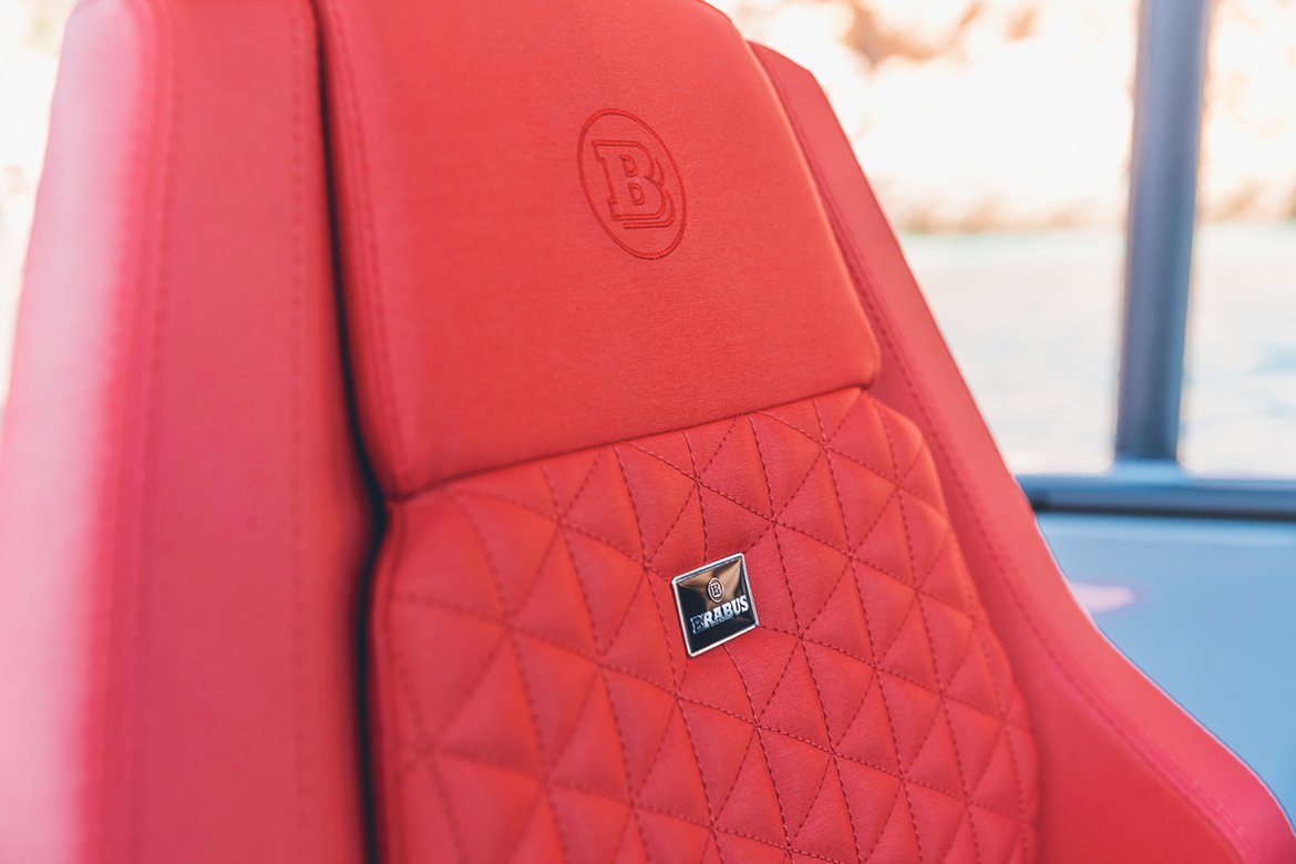 Brabus Shadow 300 Cross Top & Cross Bow