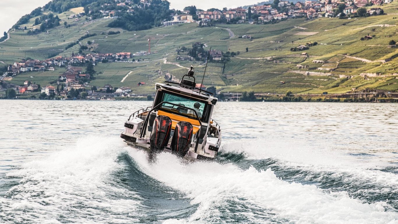 Brabus Shadow 500 Cabin