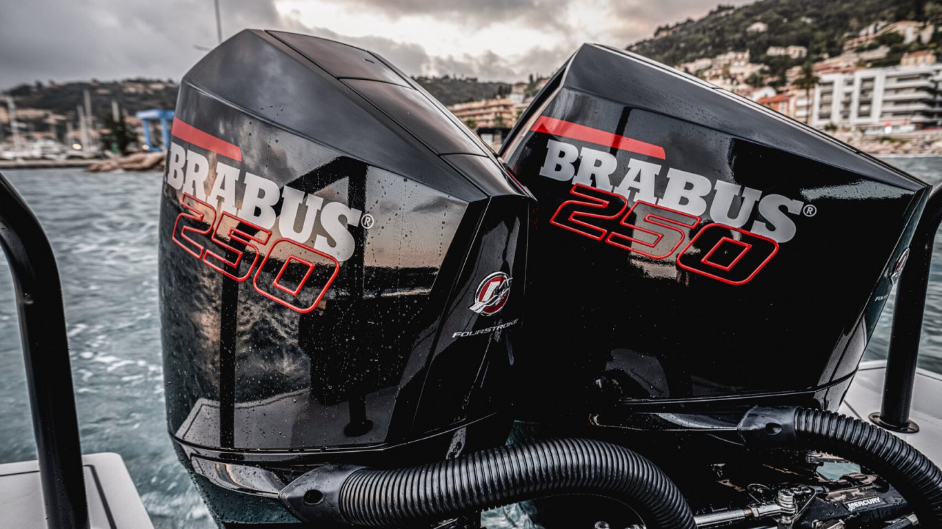 Brabus Shadow 500 Spyder & T top Black OPS