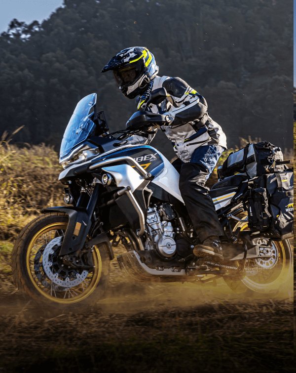 2024 CFMOTO IBEX 800 EXPLORE Starry White LOADED WITH FEATRUES COMPANY DEMO LOW KM'S CASH PRICED $12499 PLUS HST